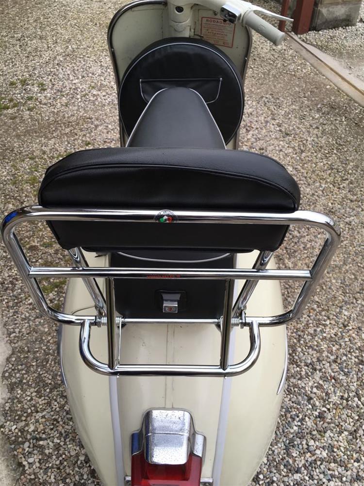 Portapacchi Con Schienale Vespa Dm Vespa Piaggio Ricambi